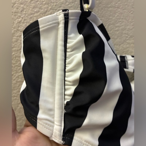 Shade & Shore Black and White Striped Bikini Top XL - Picture 4 of 14